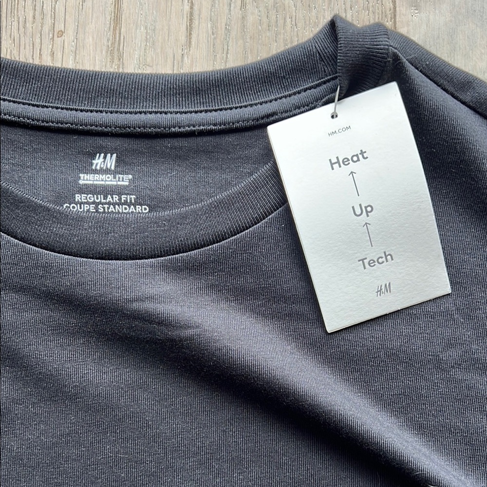 H&M Long Sleeve Shirt - Picture 2 of 3